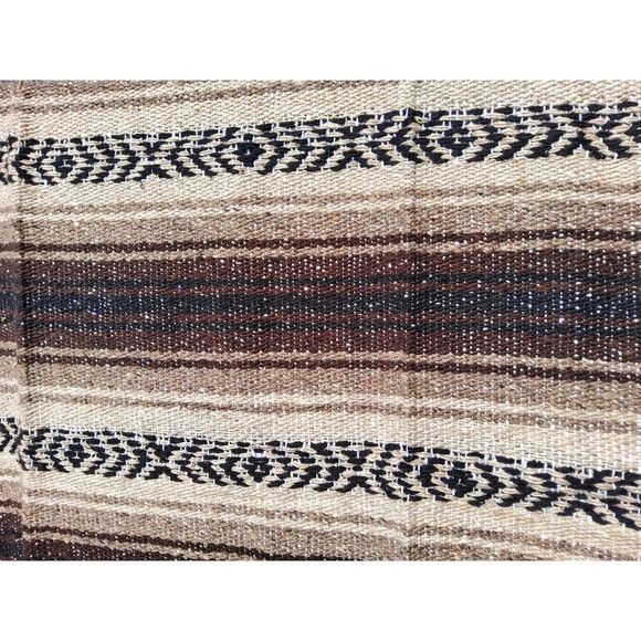 Brown colors mexican blanket warm and thick falsa blanket beach blanket - Picture 4 of 5